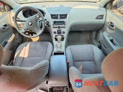 Zdjęcie 8 z 12 samochodu: 2010 CHEVROLET MALIBU LS VIN:1G1ZB5EBXAF220018 - miniatura
