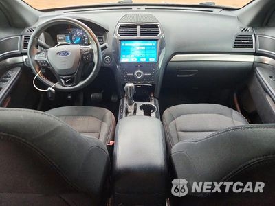 Zdjęcie 8 z 13 samochodu: 2018 FORD EXPLORER XLT VIN:1FM5K7D84JGB32806 - miniatura