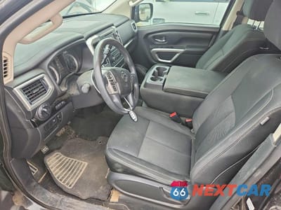 Zdjęcie 7 z 12 samochodu: 2019 NISSAN TITAN SV VIN:1N6AA1EK9KN510223 - miniatura