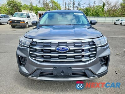 Piąte zdjęcie samochodu w środku: 2026 FORD EXPLORER ACTIVE VIN:1FMUK8DH6TGA14373 - miniatura