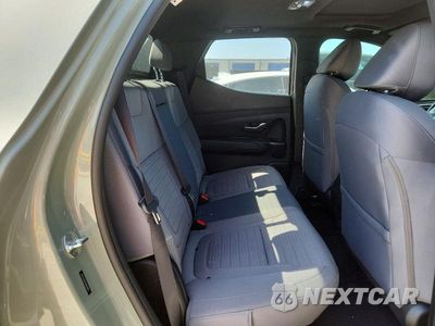 Zdjęcie 10 z 12 samochodu: 2022 HYUNDAI SANTA CRUZ SEL VIN:5NTJCDAE7NH039810 - miniatura