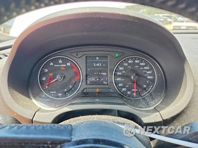 Zdjęcie 9 z 13 samochodu: 2017 AUDI A3 PREMIUM VIN:WAUAUGFFXH1052638 - miniatura