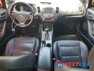 Zdjęcie 8 z 12 samochodu: 2014 KIA FORTE EX VIN:KNAFX5A8XE5197032 - miniatura