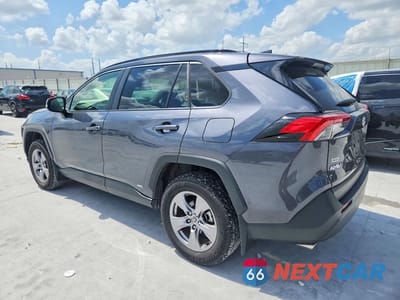 Drugie zdjęcie samochodu z przodu: 2024 TOYOTA RAV4 HYBRID XLE VIN:JTMRWRFV1RD270941 - miniatura