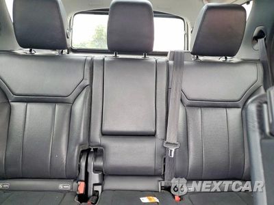 Zdjęcie 10 z 13 samochodu: 2020 LAND ROVER DISCOVERY LANDMARK VIN:SALRU2RVXL2434370 - miniatura