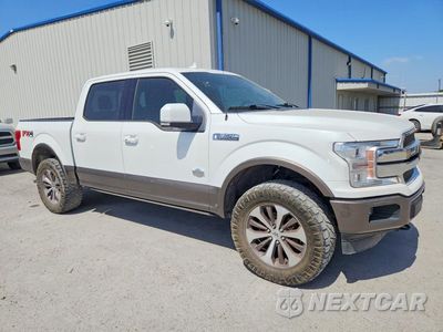 Czwarte zdjęcie samochodu z boku: 2018 FORD F150 SUPERCREW VIN:1FTEW1E57JFC55676 - miniatura