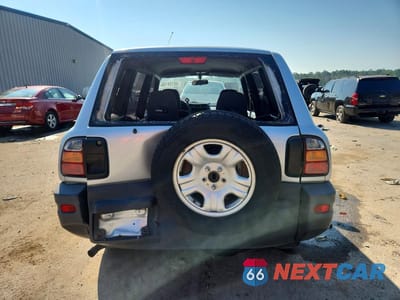 Zdjęcie 6 z 13 samochodu: 1998 TOYOTA RAV4 VIN:JT3GP10V0W0032102 - miniatura