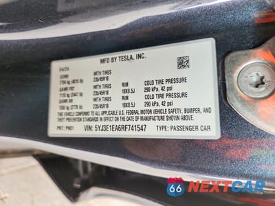 Zdjęcie 12 z 12 samochodu: 2024 TESLA MODEL 3 VIN:5YJ3E1EA6RF741547 - miniatura