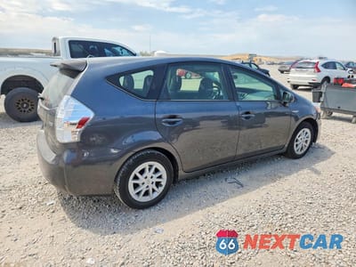 Trzecie zdjęcie samochodu z tyłu: 2013 TOYOTA PRIUS V TWO VIN:JTDZN3EU9D3222269 - miniatura