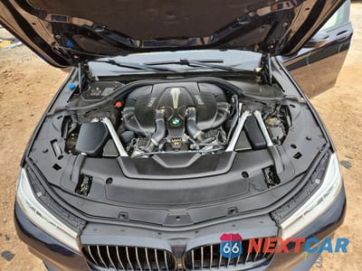 Zdjęcie 11 z 12 samochodu: 2019 BMW 750 I VIN:WBA7F0C58KGM24523 - miniatura