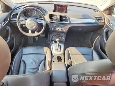 Zdjęcie 8 z 12 samochodu: 2016 AUDI Q3 PREMIUM PLUS VIN:WA1BFCFS6GR019119 - miniatura