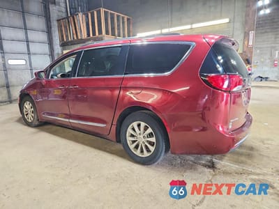 Drugie zdjęcie samochodu z przodu: 2019 CHRYSLER PACIFICA TOURING L VIN:2C4RC1BG3KR704765 - miniatura