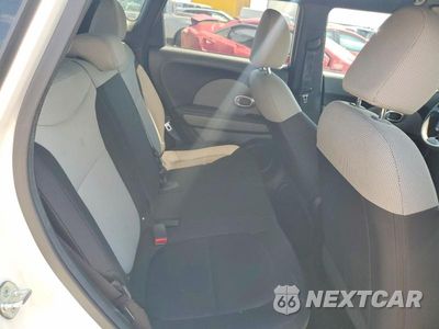 Zdjęcie 11 z 13 samochodu: 2015 KIA SOUL BASE VIN:KNDJN2A20F7139109 - miniatura