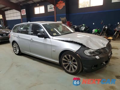 Czwarte zdjęcie samochodu z boku: 2012 BMW 328 XI VIN:WBAUU3C51CA951317 - miniatura