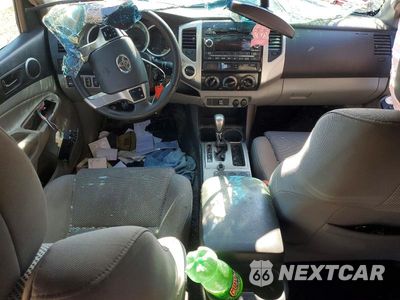 Zdjęcie 8 z 12 samochodu: 2012 TOYOTA TACOMA DOUBLE CAB LONG BED VIN:5TFMU4FN3CX008265 - miniatura