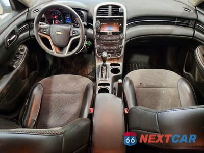 Zdjęcie 8 z 12 samochodu: 2015 CHEVROLET MALIBU 1LT VIN:1G11C5SL9FF273890 - miniatura
