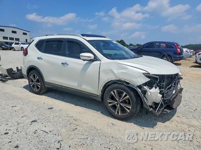 Czwarte zdjęcie samochodu z boku: 2020 NISSAN ROGUE SV VIN:5N1AT2MTXLC744022 - miniatura