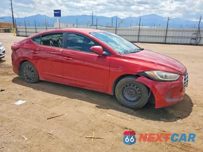 Czwarte zdjęcie samochodu z boku: 2017 HYUNDAI ELANTRA SE VIN:KMHD84LFXHU068579 - miniatura