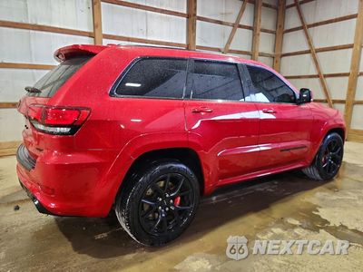 Trzecie zdjęcie samochodu z tyłu: 2021 JEEP GRAND CHEROKEE SRT-8 VIN:1C4RJFDJ8MC719642 - miniatura
