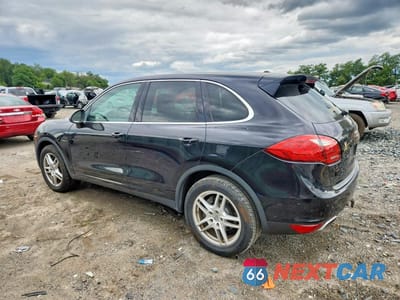 Drugie zdjęcie samochodu z przodu: 2013 PORSCHE CAYENNE VIN:WP1AF2A26DLA37443 - miniatura