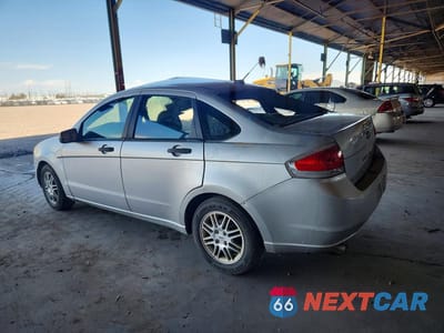 Drugie zdjęcie samochodu z przodu: 2010 FORD FOCUS VIN:1FAHP3FN8AW292164 - miniatura