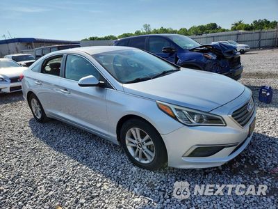 Czwarte zdjęcie samochodu z boku: 2016 HYUNDAI SONATA SE VIN:5NPE24AF6GH283267 - miniatura