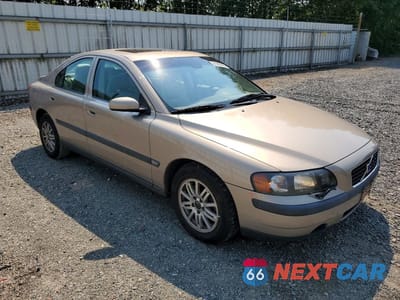 Czwarte zdjęcie samochodu z boku: 2004 VOLVO S60 VIN:YV1RS61T842413303 - miniatura