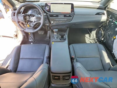 Zdjęcie 8 z 12 samochodu: 2025 LEXUS ES 300H BASE VIN:58ADA1C12SU070057 - miniatura