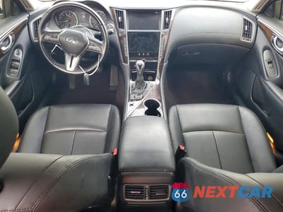 Zdjęcie 8 z 12 samochodu: 2018 INFINITI Q50 3.0T LUXE VIN:JN1EV7AP6JM360513 - miniatura