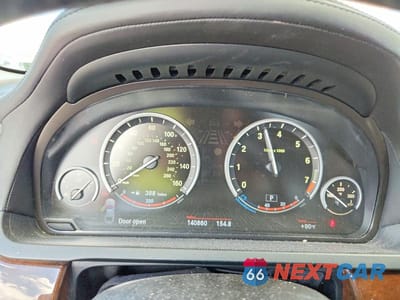 Zdjęcie 9 z 12 samochodu: 2013 BMW 750 XI VIN:WBAYB6C57DC998107 - miniatura