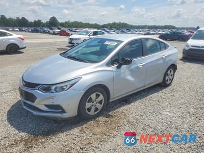 2018 CHEVROLET CRUZE LS 1G1BC5SM6J7239079 - główne zdjęcie licytacji z USA - miniatura