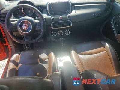 Zdjęcie 8 z 12 samochodu: 2017 FIAT 500X TREKKING VIN:ZFBCFYCB2HP518964 - miniatura