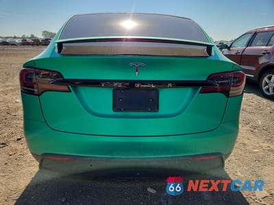 Zdjęcie 6 z 12 samochodu: 2024 TESLA MODEL X VIN:7SAXCAE5XRF459179 - miniatura