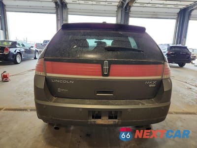 Zdjęcie 6 z 12 samochodu: 2010 LINCOLN MKX VIN:2LMDJ8JC0ABJ29247 - miniatura