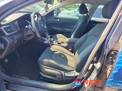 Zdjęcie 7 z 12 samochodu: 2017 KIA OPTIMA LX VIN:5XXGT4L38HG147583 - miniatura