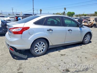 Trzecie zdjęcie samochodu z tyłu: 2013 FORD FOCUS S VIN:1FADP3E23DL374413 - miniatura