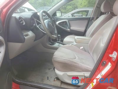 Zdjęcie 7 z 13 samochodu: 2006 TOYOTA RAV4 BASE VIN:JTMBD33V766022220 - miniatura