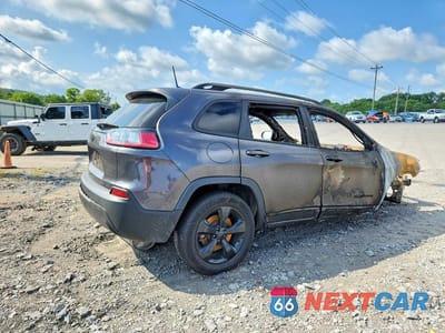 Trzecie zdjęcie samochodu z tyłu: 2020 JEEP CHEROKEE LATITUDE PLUS VIN:1C4PJMLB9LD537009 - miniatura