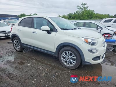 Czwarte zdjęcie samochodu z boku: 2016 FIAT 500X EASY VIN:ZFBCFXBTXGP468530 - miniatura