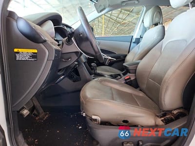 Zdjęcie 7 z 13 samochodu: 2013 HYUNDAI SANTA FE SPORT 2.0T VIN:5XYZW3LA2DG105344 - miniatura