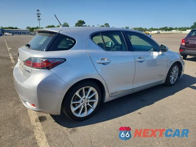 Trzecie zdjęcie samochodu z tyłu: 2011 LEXUS CT 200 VIN:JTHKD5BH6B2020465 - miniatura