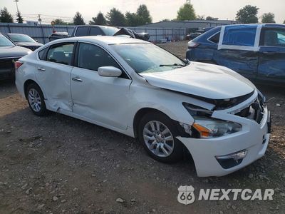 Czwarte zdjęcie samochodu z boku: 2015 NISSAN ALTIMA 2.5 S VIN:1N4AL3AP2FN386785 - miniatura