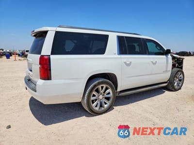 Trzecie zdjęcie samochodu z tyłu: 2016 CHEVROLET SUBURBAN C1500 LT VIN:1GNSCHKC3GR143530 - miniatura