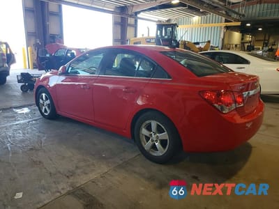 Drugie zdjęcie samochodu z przodu: 2014 CHEVROLET CRUZE LT VIN:1G1PC5SB9E7275536 - miniatura