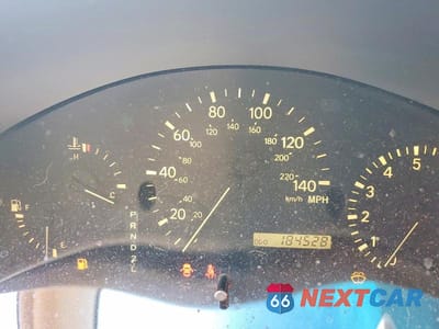 Zdjęcie 9 z 13 samochodu: 2000 LEXUS RX 300 VIN:JT6HF10U5Y0101757 - miniatura