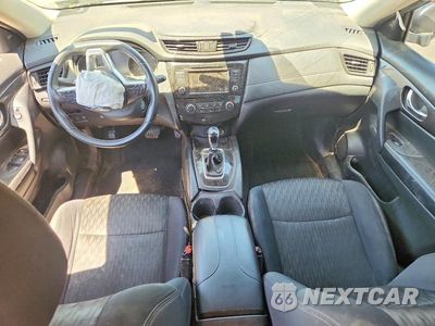 Zdjęcie 8 z 14 samochodu: 2019 NISSAN ROGUE S VIN:5N1AT2MV9KC780154 - miniatura