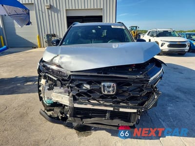 Piąte zdjęcie samochodu w środku: 2025 HONDA CR-V SPORT-L VIN:7FARS5H86SE026099 - miniatura