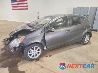 2016 TOYOTA PRIUS C FOUR JTDKDTB3XG1115859 - główne zdjęcie licytacji z USA - miniatura