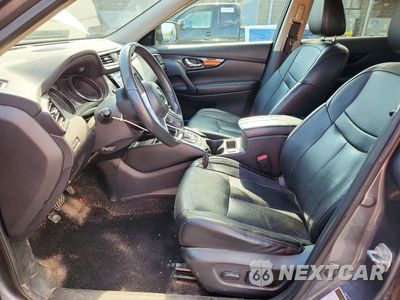 Zdjęcie 7 z 12 samochodu: 2017 NISSAN ROGUE SL VIN:5N1AT2MV6HC871651 - miniatura