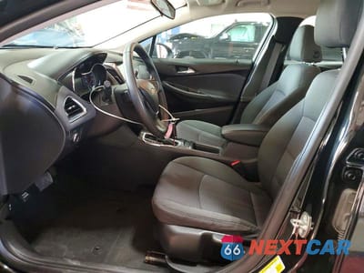 Zdjęcie 7 z 12 samochodu: 2018 CHEVROLET CRUZE LT VIN:1G1BE5SM2J7169302 - miniatura